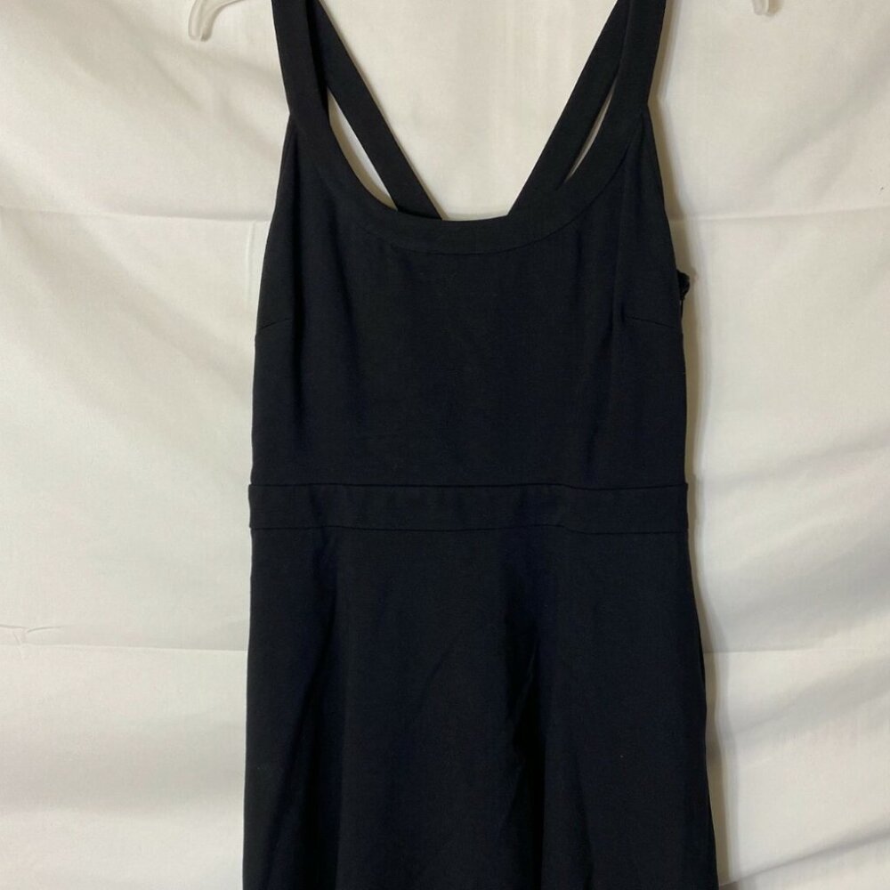BANANA REPUBLIC Women’s LITTLE BLACK DRESS Sporty short mini 8 MEDIUM M Golf